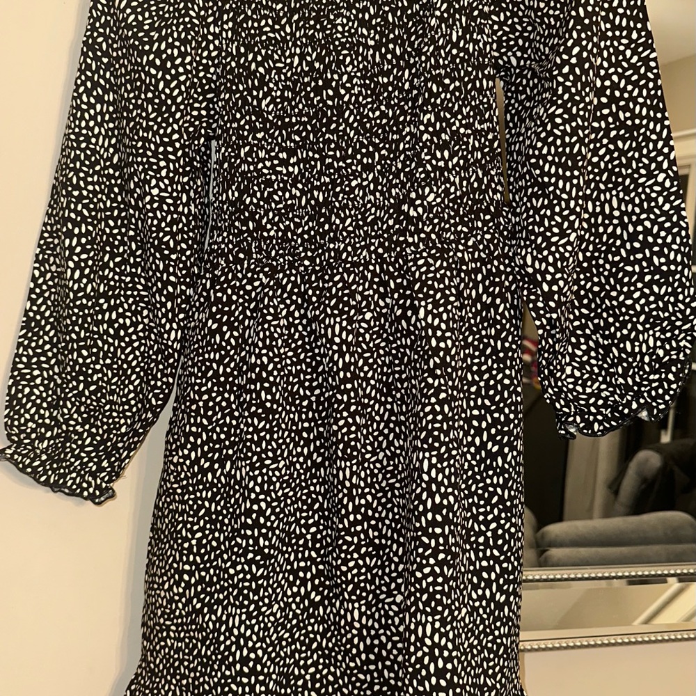 Market & Spruce Kids Black and White Leaf Print Dress